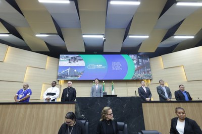 SESSÃO SOLENE PELO DIA ESTADUAL DO TERÇO DOS HOMENS MÃE RAINHA (22).jpg