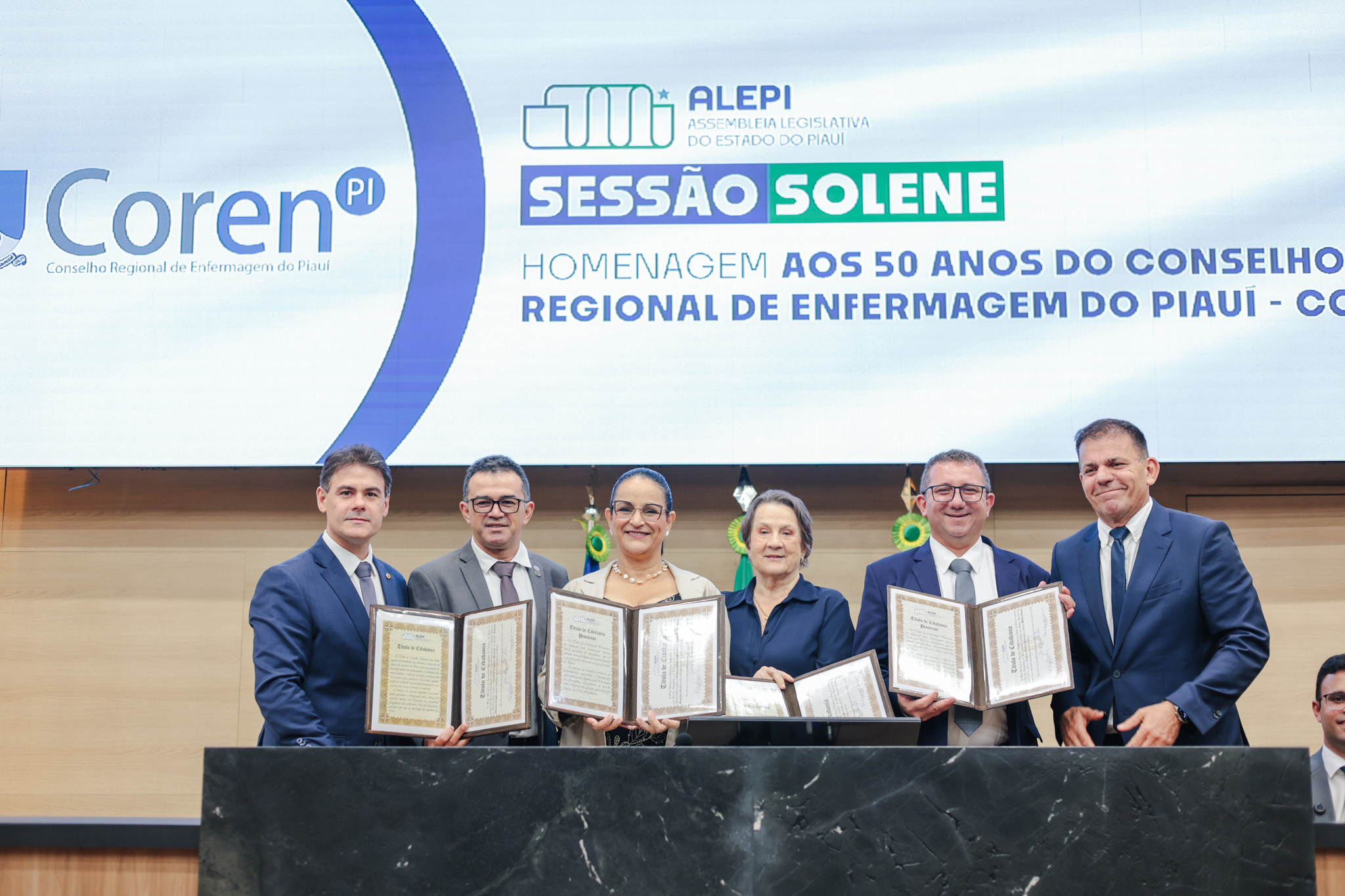 SESSÃO SOLENE 50 ANOS DO COREN (14).jpg
