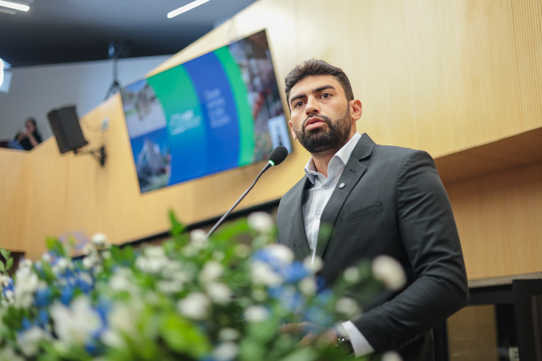 SESSÃO SOLENE DOS DOS 25 ANOS DA PAROQUIA DE LURDES (20).jpg