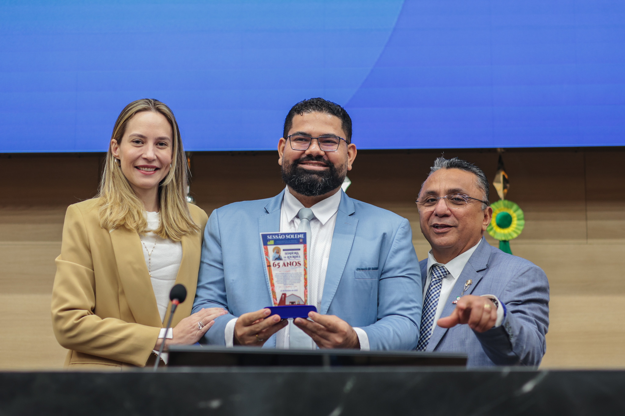 SESSÃO SOLENE DOS DOS 25 ANOS DA PAROQUIA DE LURDES (33).jpg