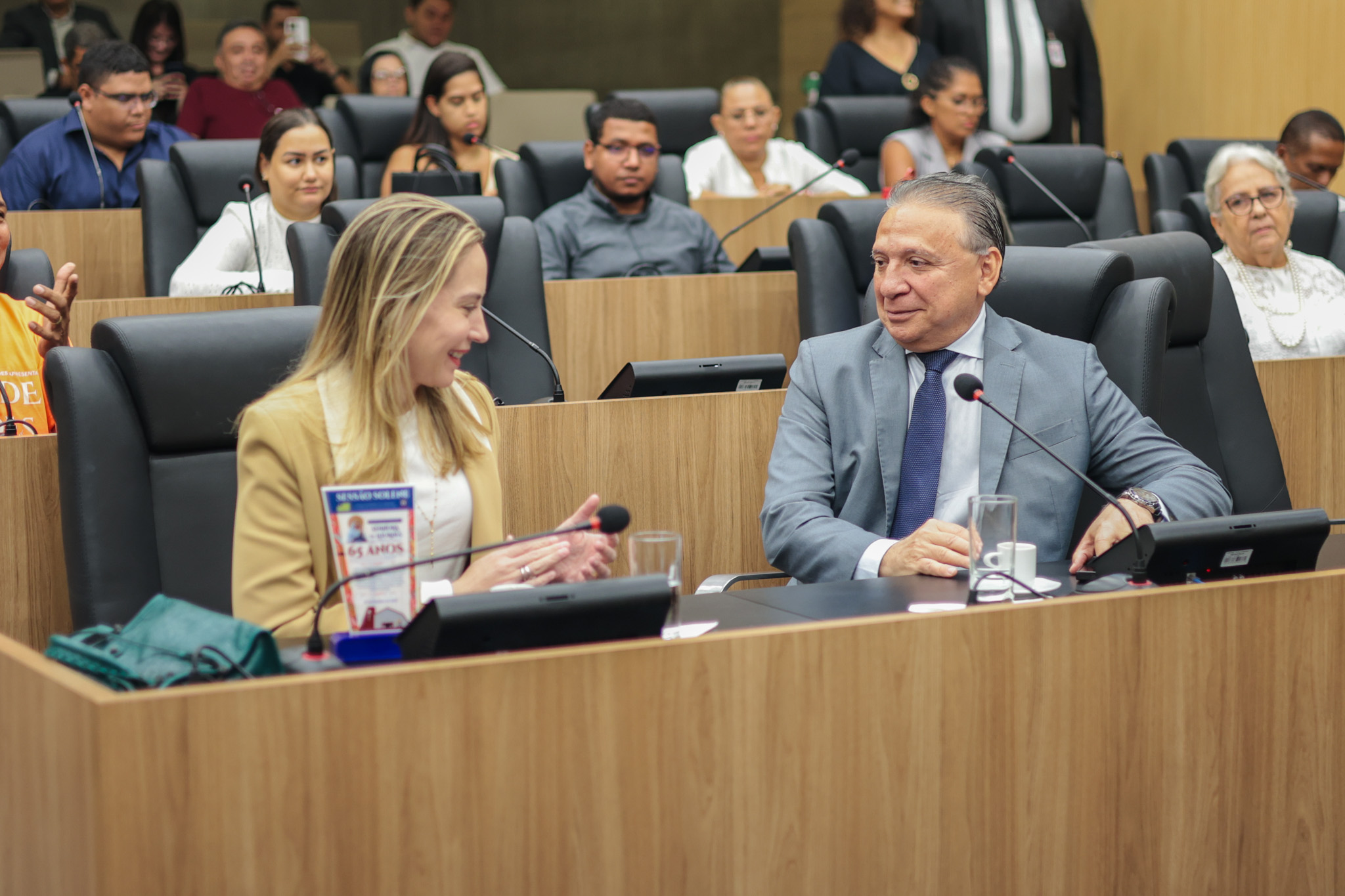 SESSÃO SOLENE DOS DOS 25 ANOS DA PAROQUIA DE LURDES (6).jpg