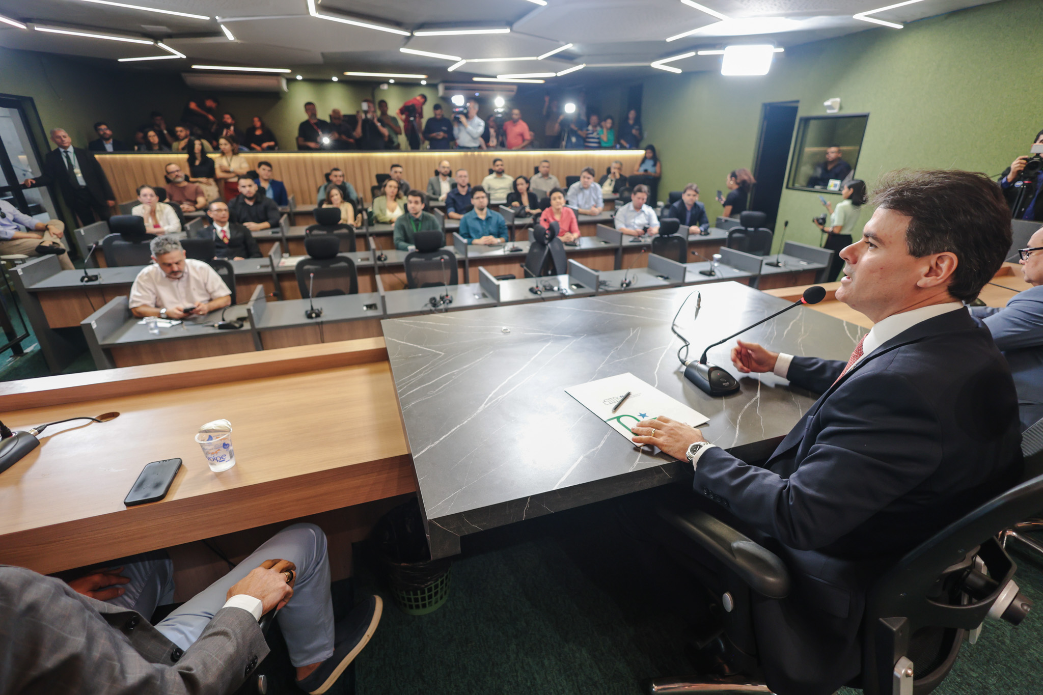 NOMEAÇÃO DOS CONCURSADOS DA ALEPI (4).jpg