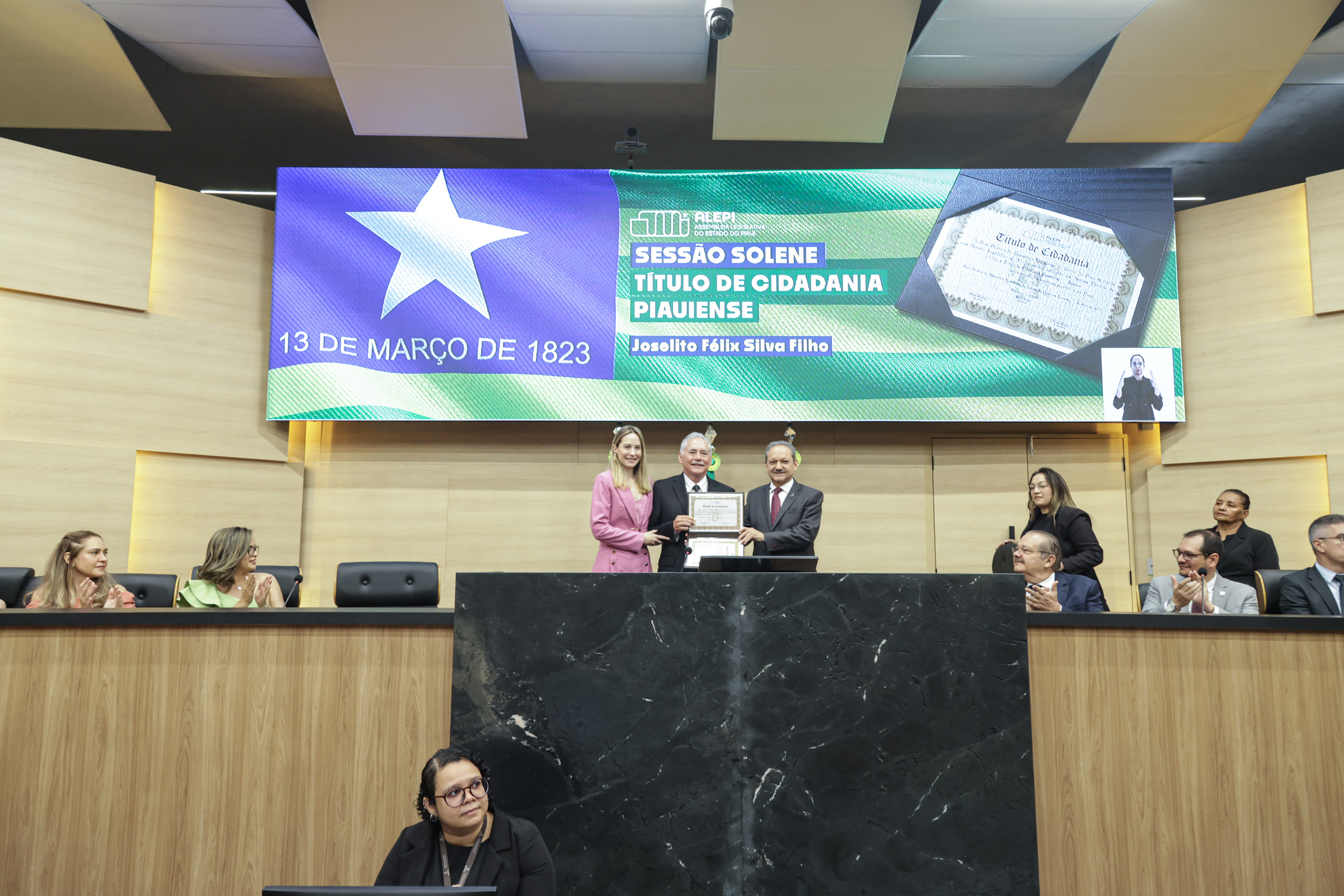 SESSAO SOLENE TITULO DE CIDADANIA AO SR JOSELITO FELIX SILVA FILHO - FOTOS REGIS FALCÃO ASCOM ALEPI (7).jpg