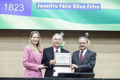 SESSAO SOLENE TITULO DE CIDADANIA AO SR JOSELITO FELIX SILVA FILHO - FOTOS REGIS FALCÃO ASCOM ALEPI (8).jpg