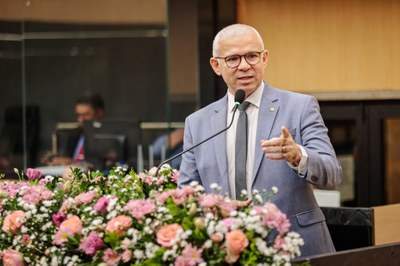 TÍTULO DE CIDADANIA PIAUÍENSE AOS EMPRESÁRIOS JADER DE OLIVEIRA, ALUÍZIO ALFREDO E THALYSON FERNANDES (4).jpg