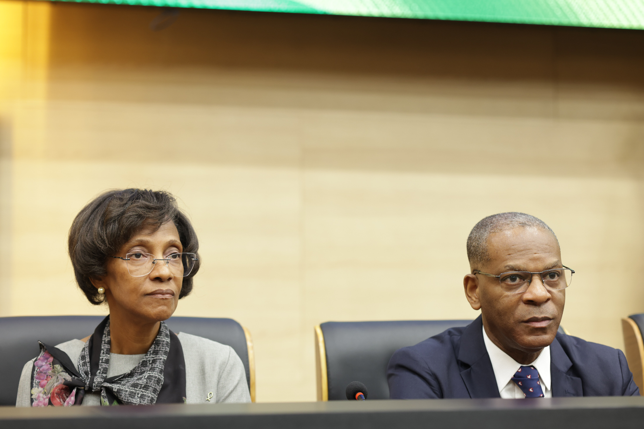 SESSÃO SOLENE PELO DIA DO OBREIRO UNIVERSAL E TÍTULO DE CIDADANIA AO BISPO HENRIQUE COSTA FABRÍCIO (8).jpg