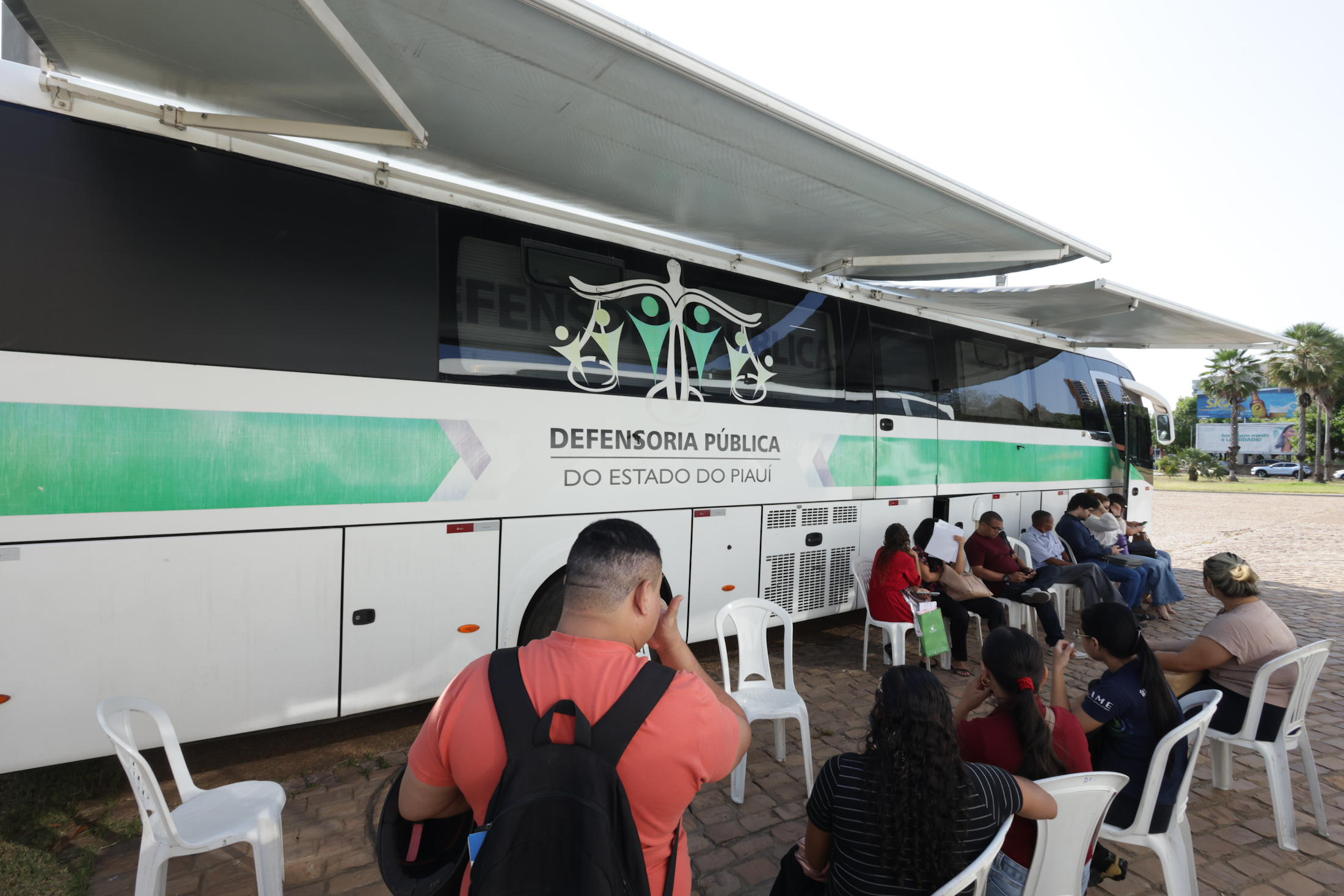 ATENDIMENTOS DA JUSTIÇA ITINERANTE E PROCON ALEPI (3).jpg