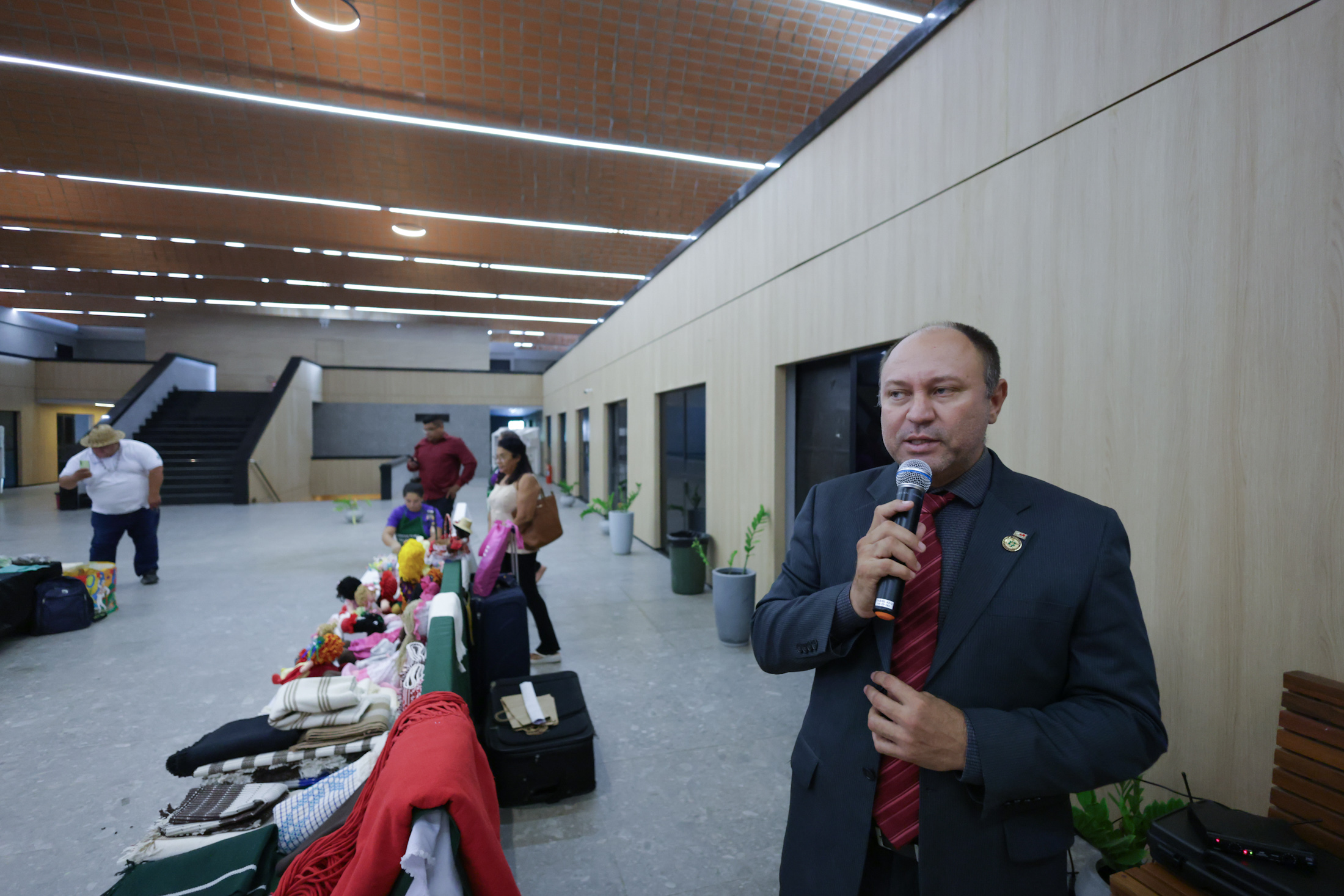 FEIRA DA AGRICULTURA FAMILIAR (9).jpg