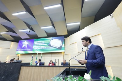 SESSÃO SOLENE TÍTULO DE CIDADANIA AO SR ANTÔNIO LEANDRO DA SILVA (15).jpg