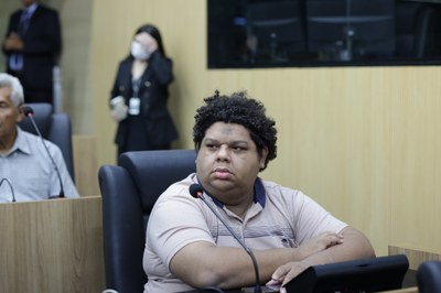 SESSÃO SOLENE TÍTULO DE CIDADANIA AO SR ANTÔNIO LEANDRO DA SILVA (18).jpg