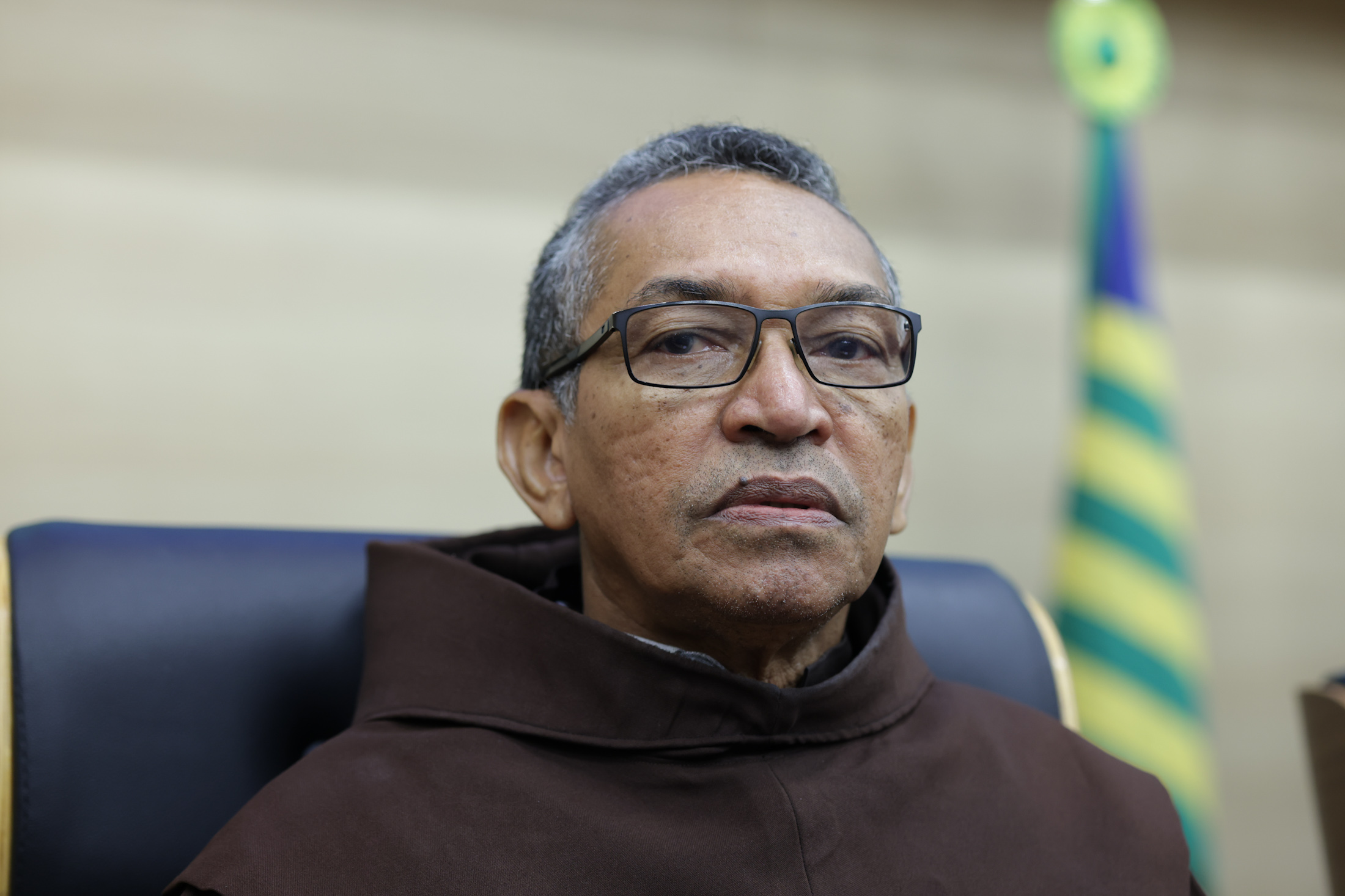 SESSÃO SOLENE TÍTULO DE CIDADANIA AO SR ANTÔNIO LEANDRO DA SILVA (21).jpg