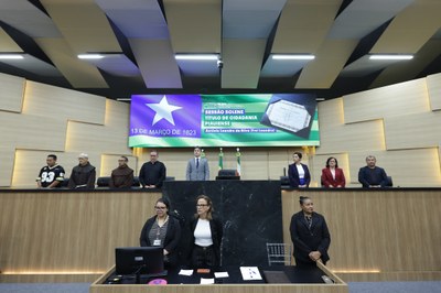 SESSÃO SOLENE TÍTULO DE CIDADANIA AO SR ANTÔNIO LEANDRO DA SILVA (32).jpg