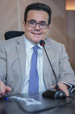 COMISSÃO DE CONSTITUIÇÃO E JUSTIÇA (13).jpg