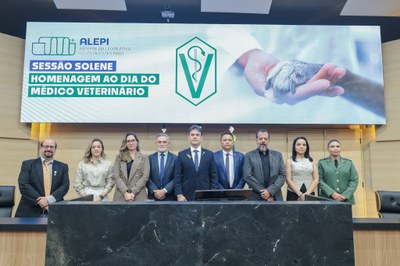 SESSÃO SOLENE DIA DO MÉDICO VETERINÁRIO (14).jpg