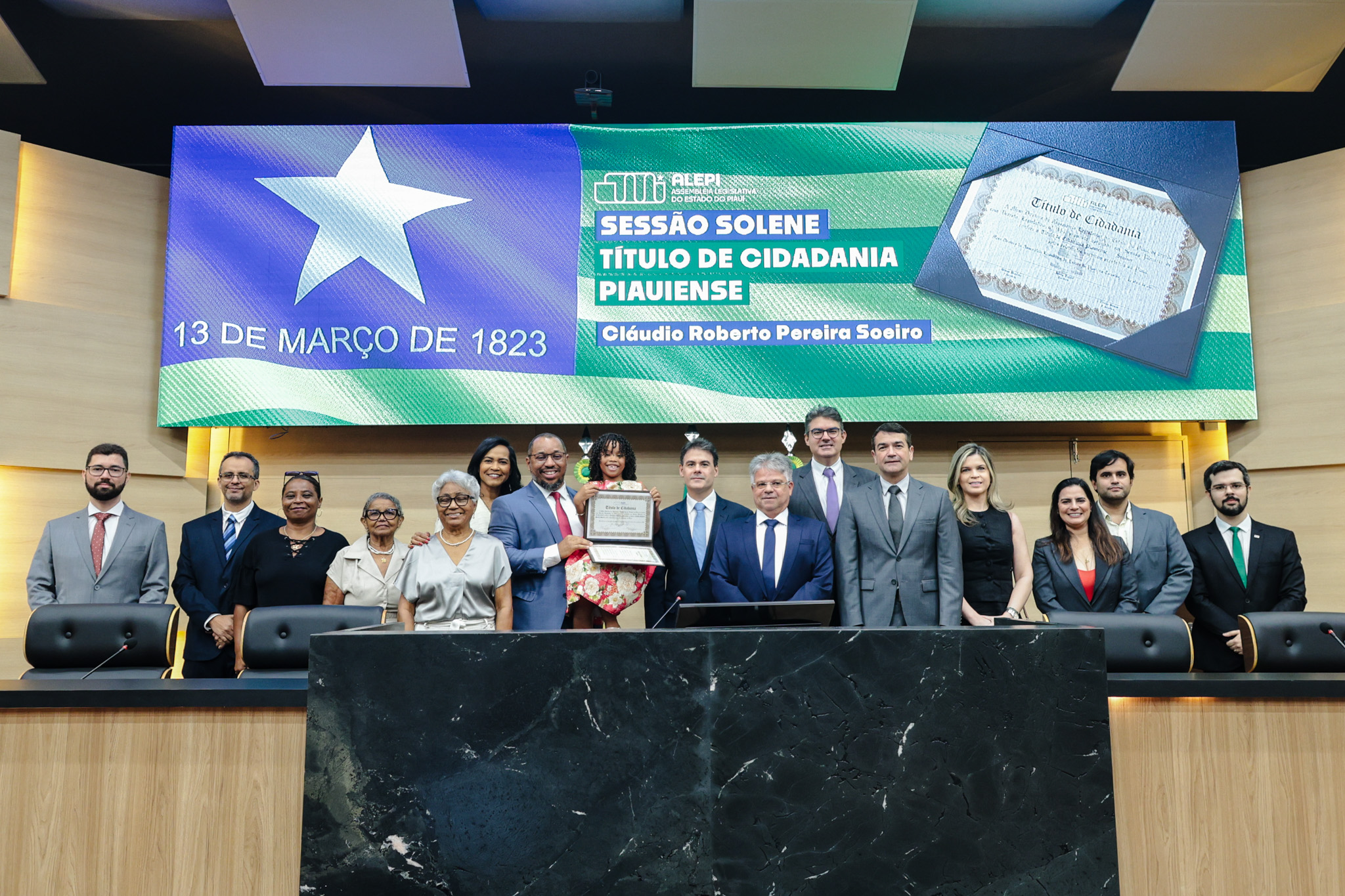 TITULO DE CIDADANIA PIAUIENSE AO DR ASSOEIRO (21).jpg