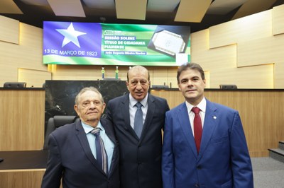 SESSÃO SOLENE TÍTULO DE CIDADANIA AO MINISTRO DO TCU JOÃO AUGUSTO RIBEIRO NARDES (44).jpg SESSÃO SOLENE TÍTULO DE CIDADANIA AO MINISTRO DO TCU JOÃO AUGUSTO RIBEIRO NARDES (44).jpg