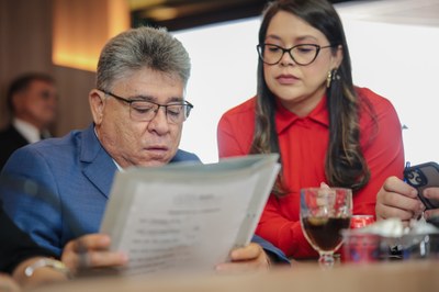 REUNIÃO DAS COMISSÕES DE FINANÇAS E ADMINISTRAÇÃO (6).jpg