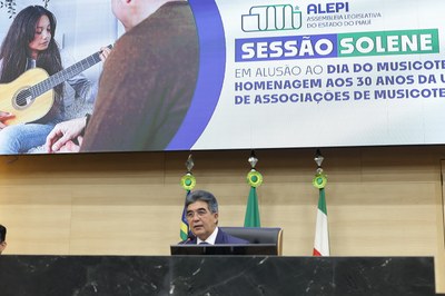 SESSÃO SOLENE PELO DIA DO MUSICOTERAPEUTA (17).jpg