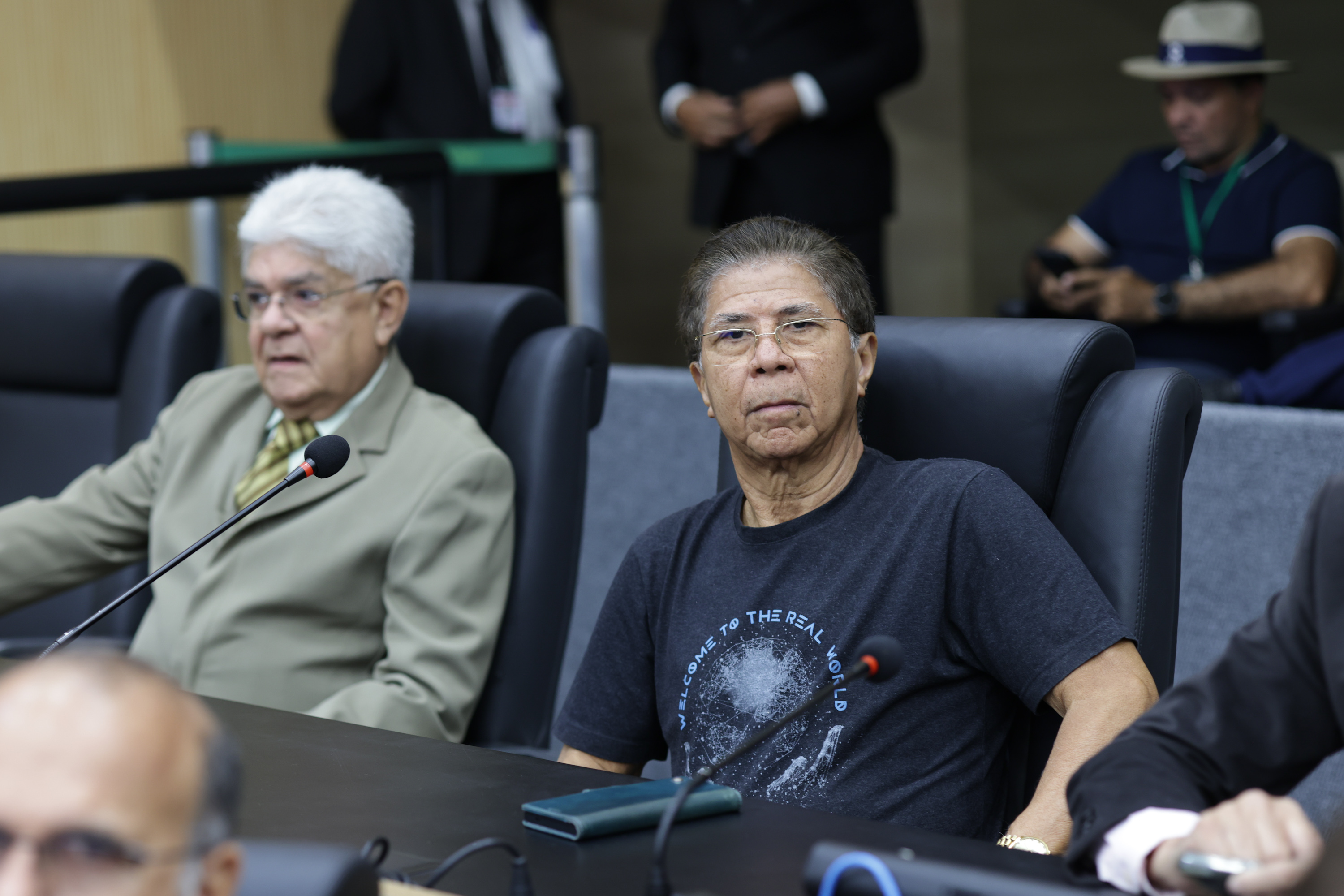 SESSÃO SOLENE HOMENAGEM AO JUBILEU DE OURO DO CREA PI (17).jpg