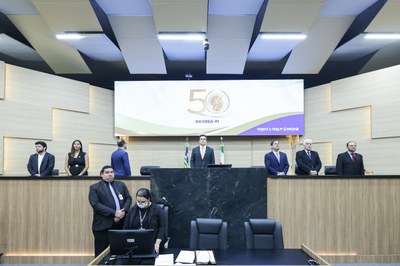 SESSÃO SOLENE HOMENAGEM AO JUBILEU DE OURO DO CREA PI.jpg