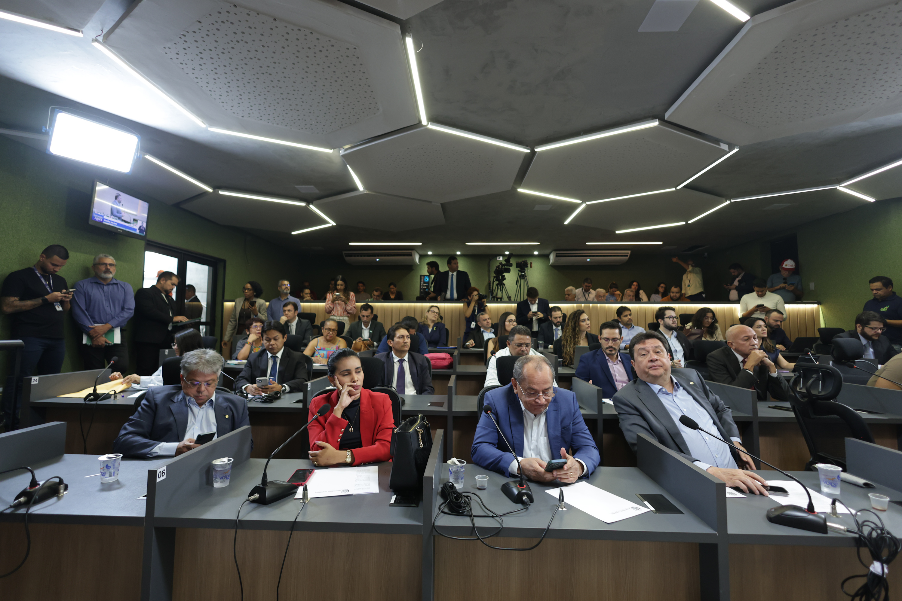REUNIÃO COMISSÃO DE MEIO AMBIENTE (10).jpg