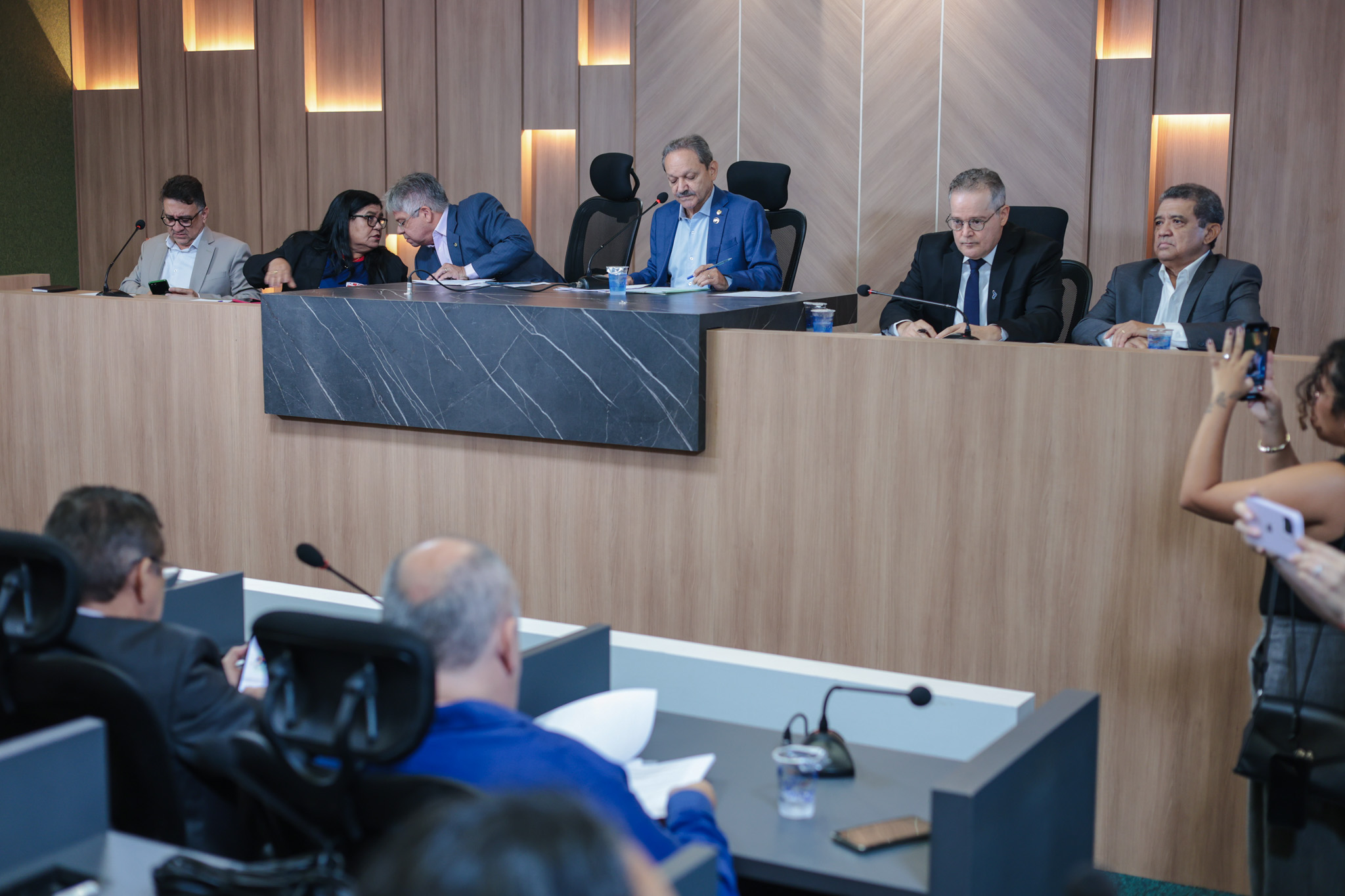 AUDIENCIA PÚBLICA COMISSÃO DE ADMINISTRAÇÃO (1).jpg