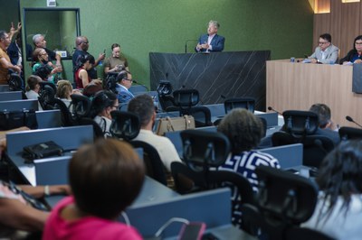 AUDIENCIA PÚBLICA COMISSÃO DE ADMINISTRAÇÃO (12).jpg AUDIENCIA PÚBLICA COMISSÃO DE ADMINISTRAÇÃO (12).jpg