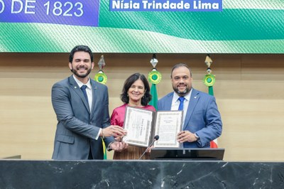 SESSÃO SOLENE DE TITULO DE CIDADANIA A EX MIN. NISIA TRINDADE (23).jpg SESSÃO SOLENE DE TITULO DE CIDADANIA A EX MIN. NISIA TRINDADE (23).jpg