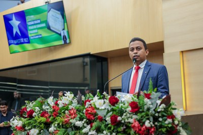 SESSÃO SOLENE DE TITULO DE CIDADANIA A EX MIN. NISIA TRINDADE (32).jpg SESSÃO SOLENE DE TITULO DE CIDADANIA A EX MIN. NISIA TRINDADE (32).jpg