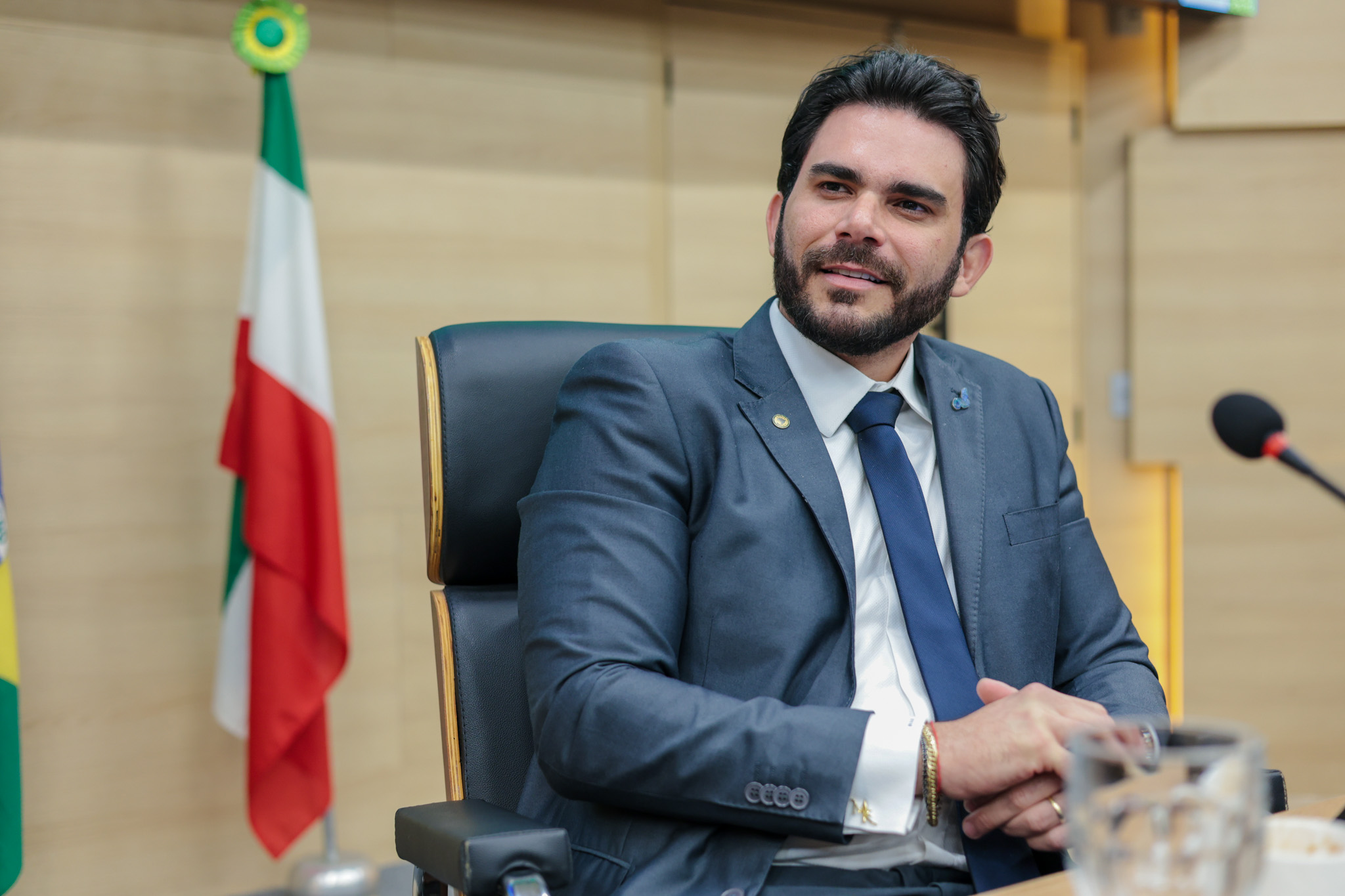 SESSÃO SOLENE DE TITULO DE CIDADANIA A EX MIN. NISIA TRINDADE  (41).jpg