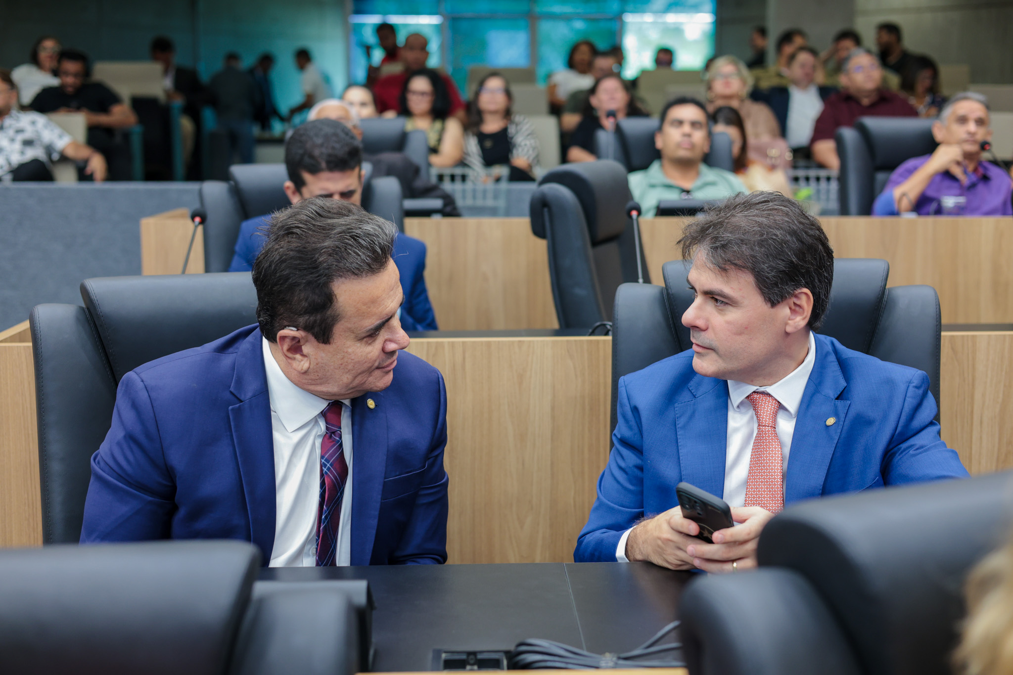 SESSÃO SOLENE DE TITULO DE CIDADANIA A EX MIN. NISIA TRINDADE  (56).jpg