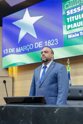 SESSÃO SOLENE DE TITULO DE CIDADANIA A EX MIN. NISIA TRINDADE (7).jpg SESSÃO SOLENE DE TITULO DE CIDADANIA A EX MIN. NISIA TRINDADE (7).jpg
