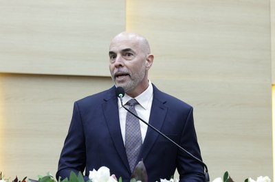 SESSÃO SOLENE TÍTULO DE CIDADANIA AO MÉDICO JOSÉ ALEXANDRE LEAL BORGES (19).jpg