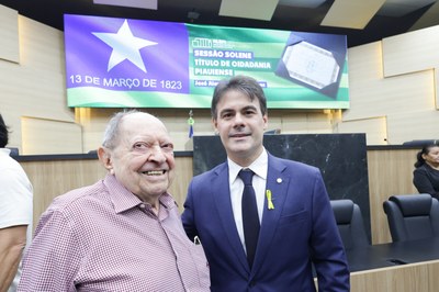 SESSÃO SOLENE TÍTULO DE CIDADANIA AO MÉDICO JOSÉ ALEXANDRE LEAL BORGES (23).jpg