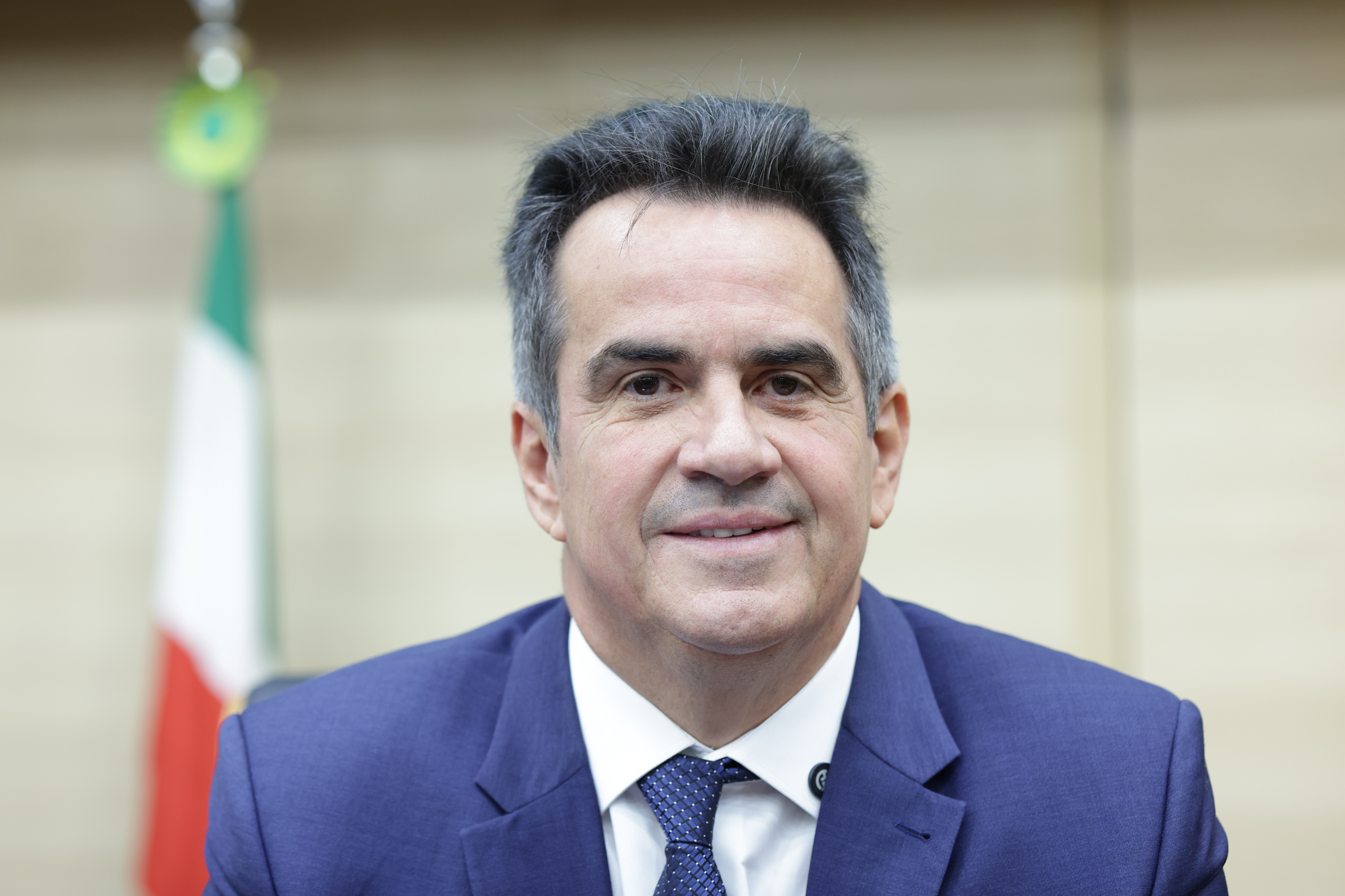 SESSÃO SOLENE TÍTULO DE CIDADANIA À MÉDICA LUDHMILA ABRAHÃO HAJJAR (11).jpg