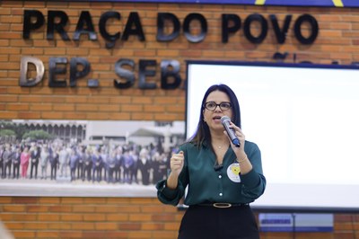 PALESTRA COM A PSICOLOGA MARCELLE FORMIGA (10).jpg