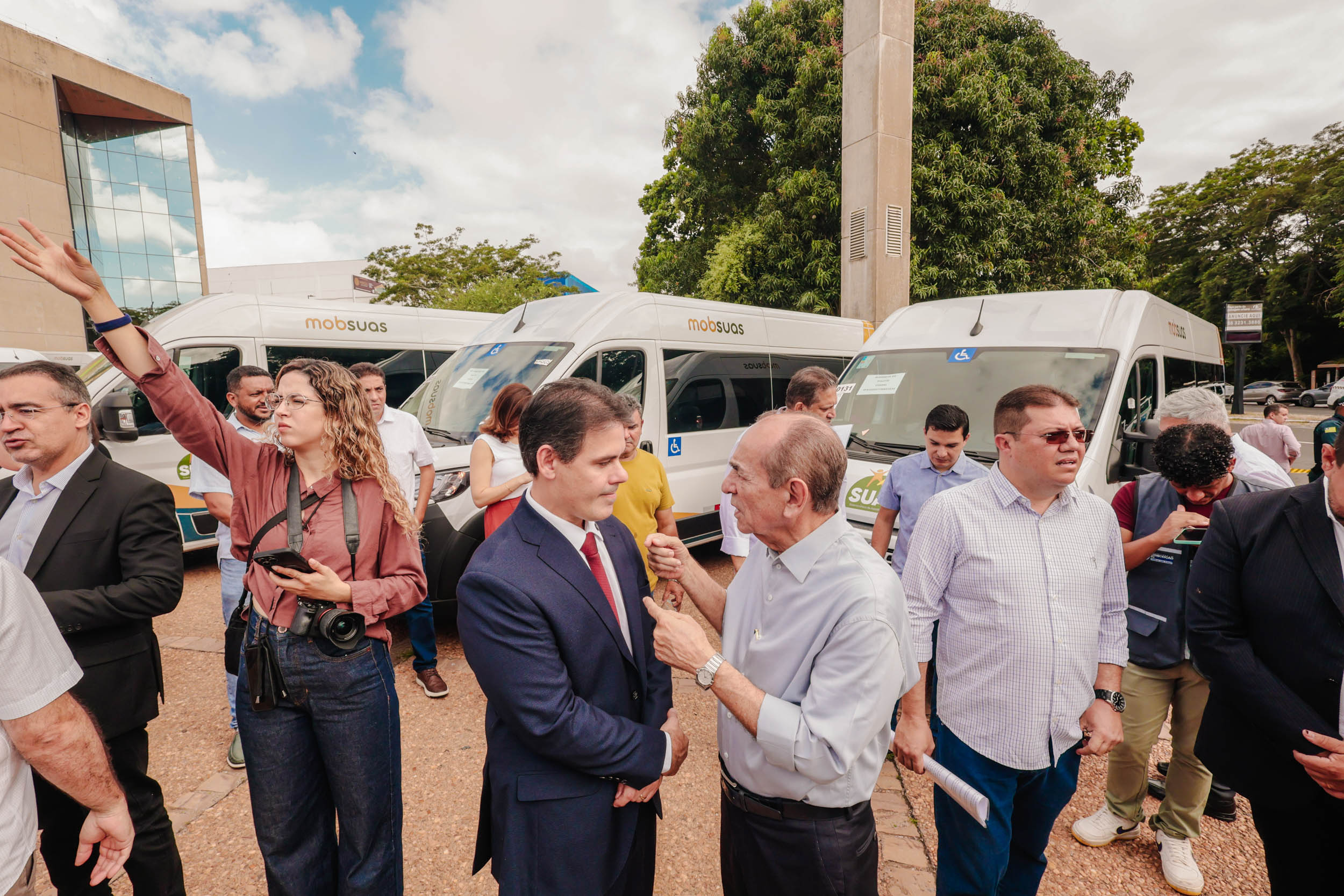 ENTREGA DE VANS MOB SUAS - FOTOS THIAGO AMARAL ALEPI (13).jpg