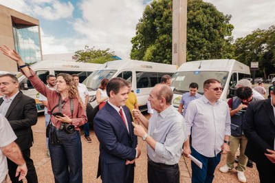 ENTREGA DE VANS MOB SUAS - FOTOS THIAGO AMARAL ALEPI (13).jpg