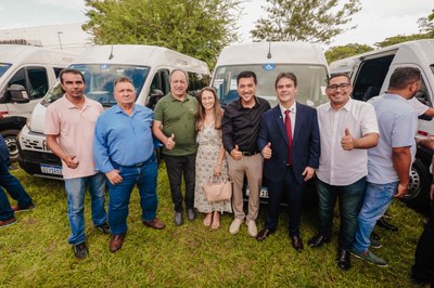 ENTREGA DE VANS MOB SUAS - FOTOS THIAGO AMARAL ALEPI (48).jpg