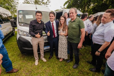 ENTREGA DE VANS MOB SUAS - FOTOS THIAGO AMARAL ALEPI (49).jpg