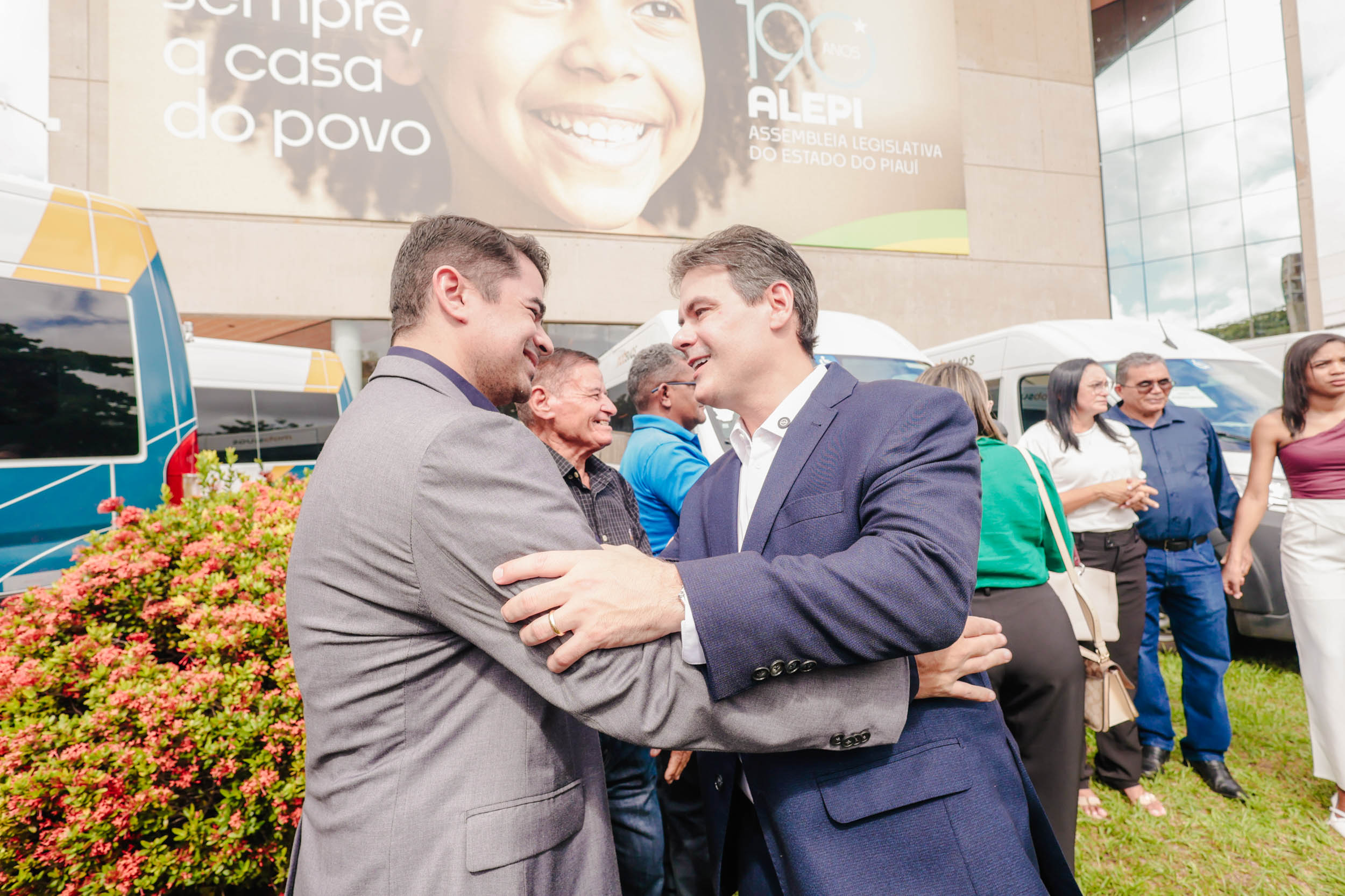 ENTREGA DE VANS MOB SUAS - FOTOS THIAGO AMARAL ALEPI (59).jpg