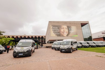 ENTREGA DE VANS MOB SUAS - FOTOS THIAGO AMARAL ALEPI (6).jpg
