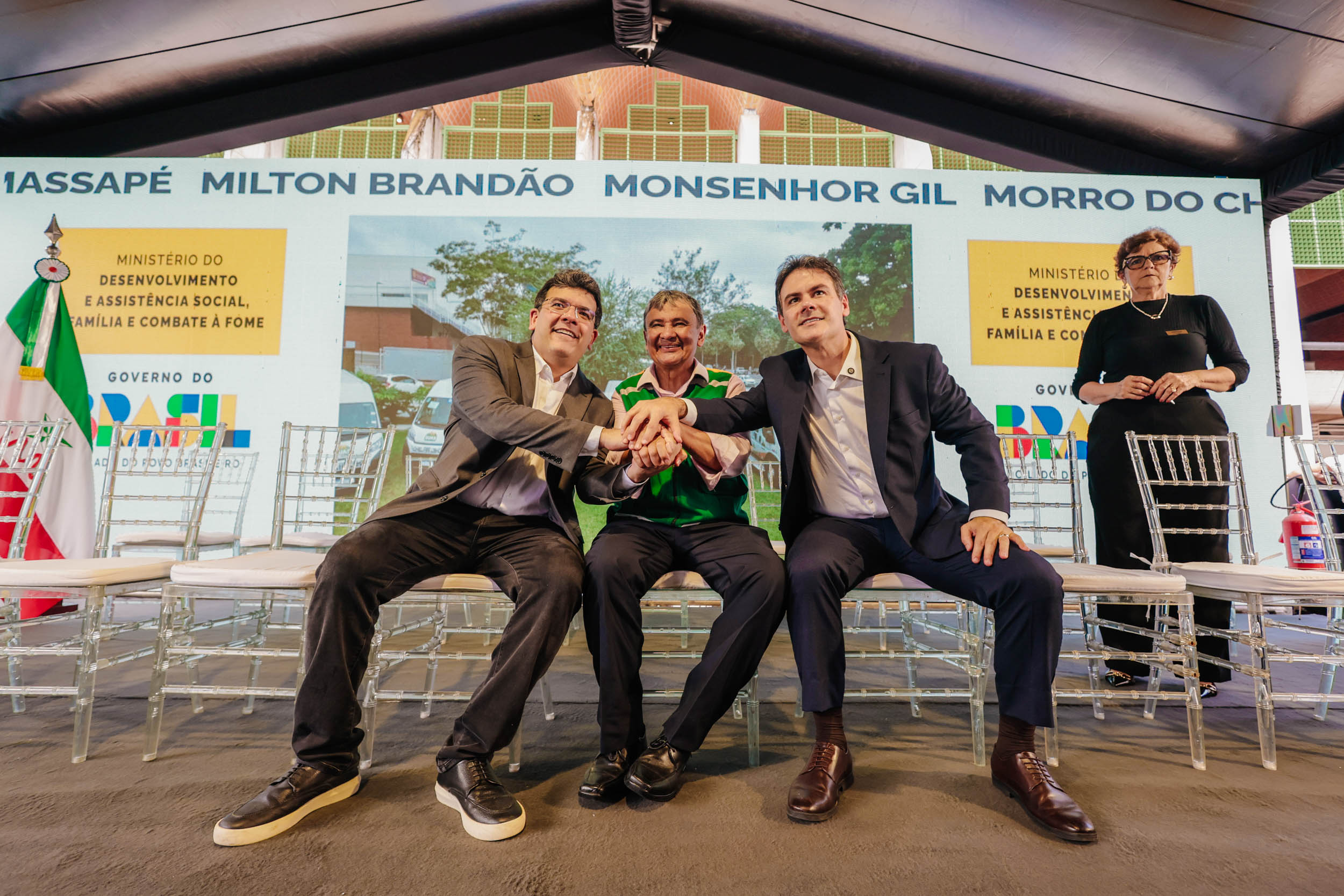 ENTREGA DE VANS MOB SUAS - FOTOS THIAGO AMARAL ALEPI (63).jpg