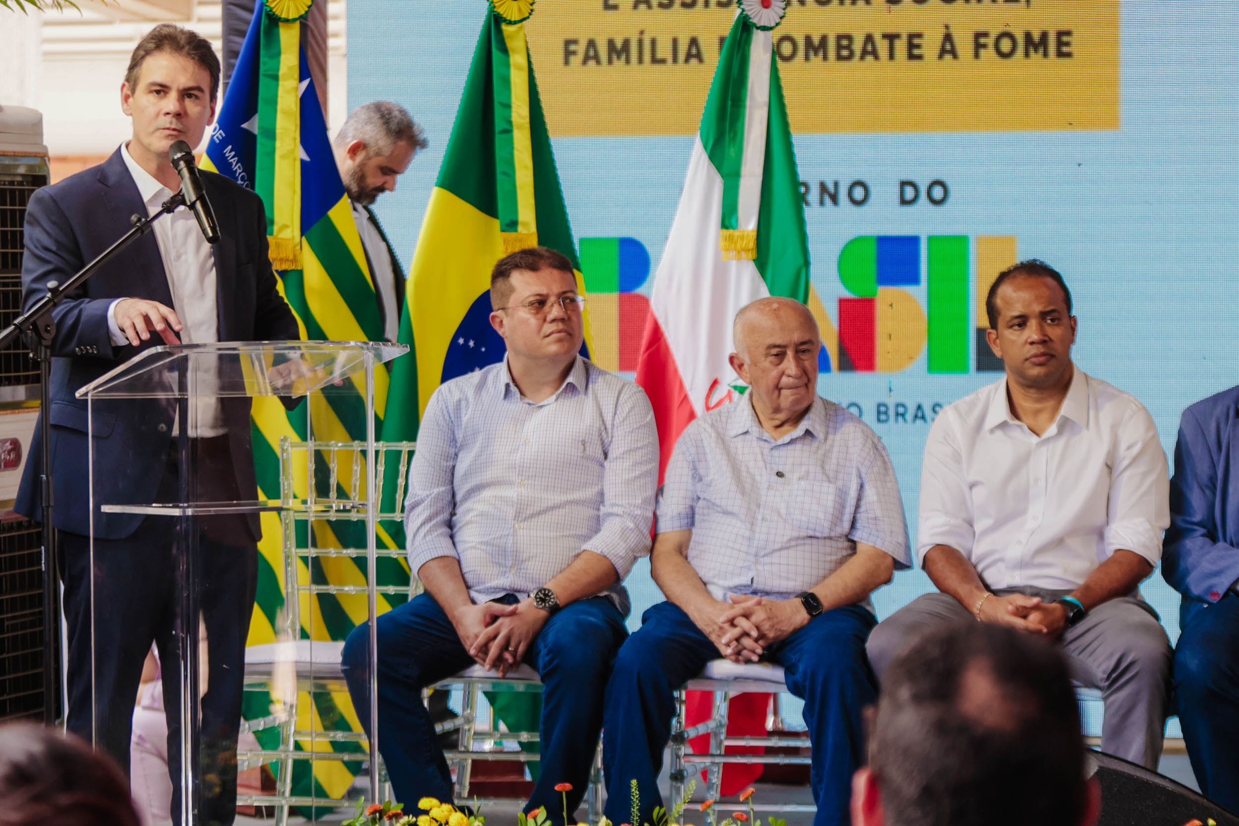 ENTREGA DE VANS MOB SUAS - FOTOS THIAGO AMARAL ALEPI (75).jpg