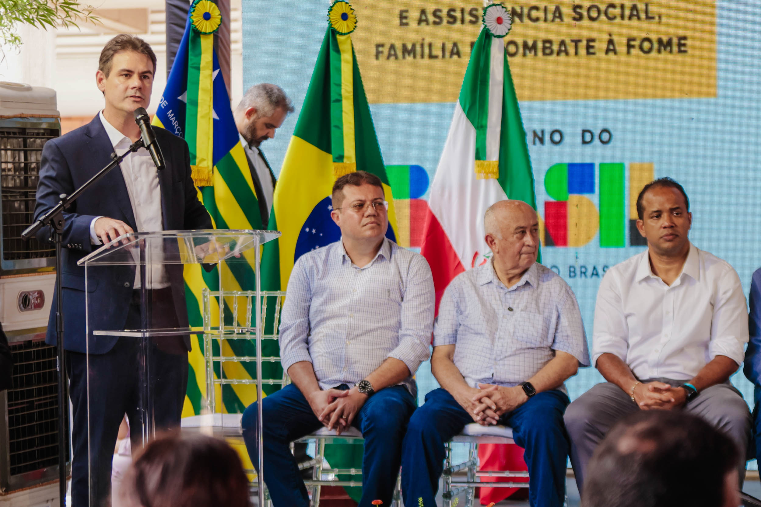 ENTREGA DE VANS MOB SUAS - FOTOS THIAGO AMARAL ALEPI (76).jpg