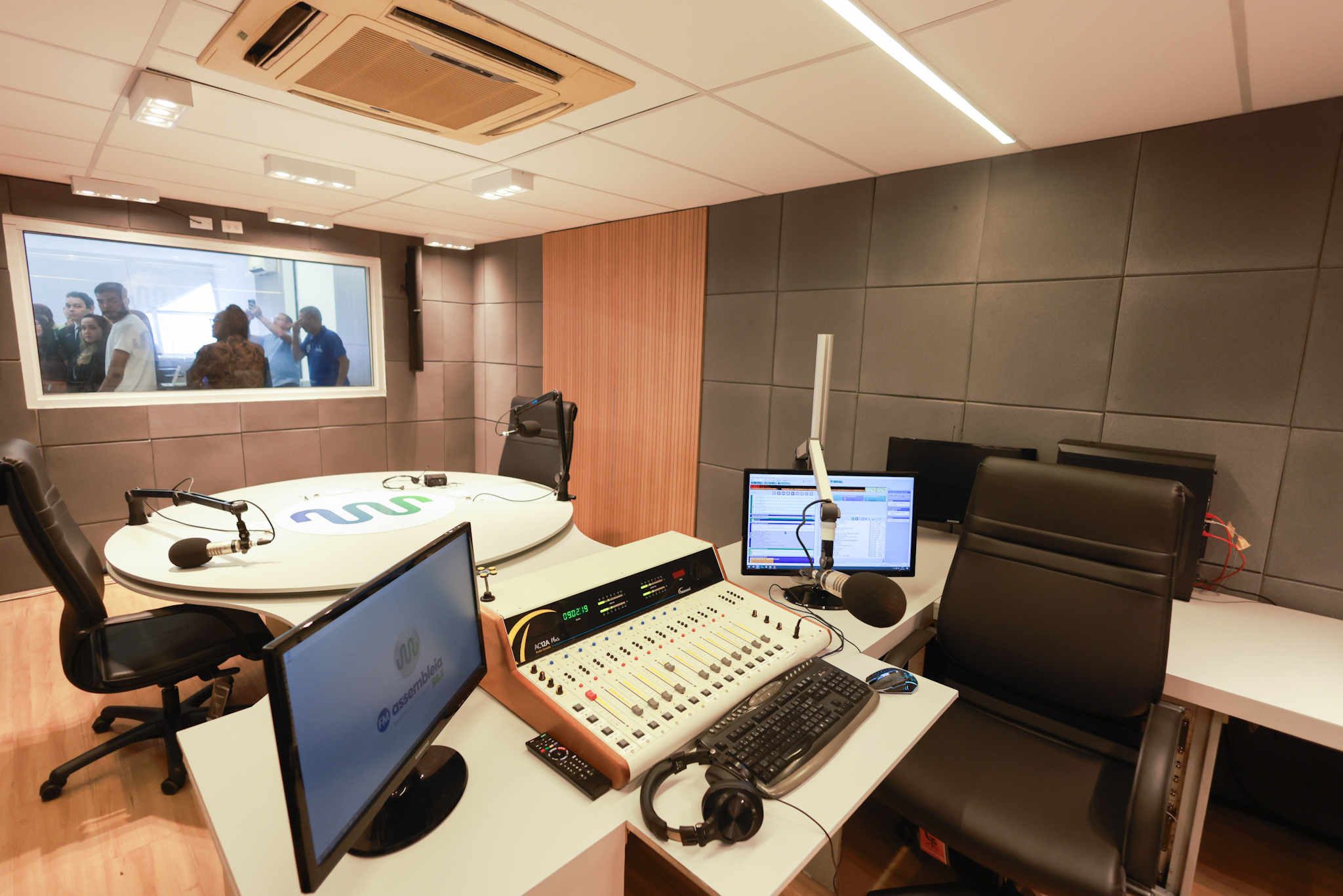 INAUGURAÇÃO DO ESTÚDIODA RÁDIO ALEPI - FOTOS REGIS FALCÃO ASCOM ALEPI (9).jpg