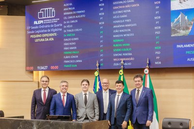 SESSÃO PENÁRIA 07.04 (12).jpg