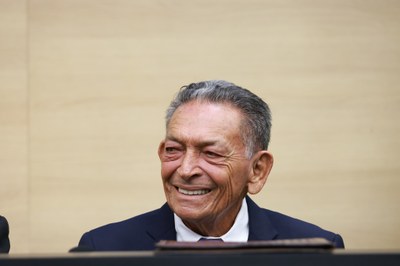 SESSÃO SOLENE TÍTULO DE CIDADANIA AOS SRS GIL PARAIBANO E CRISTIANO DE MEDEIROS - FOTO REGIS FALCÃO ASCOM ALEPI (30).jpg