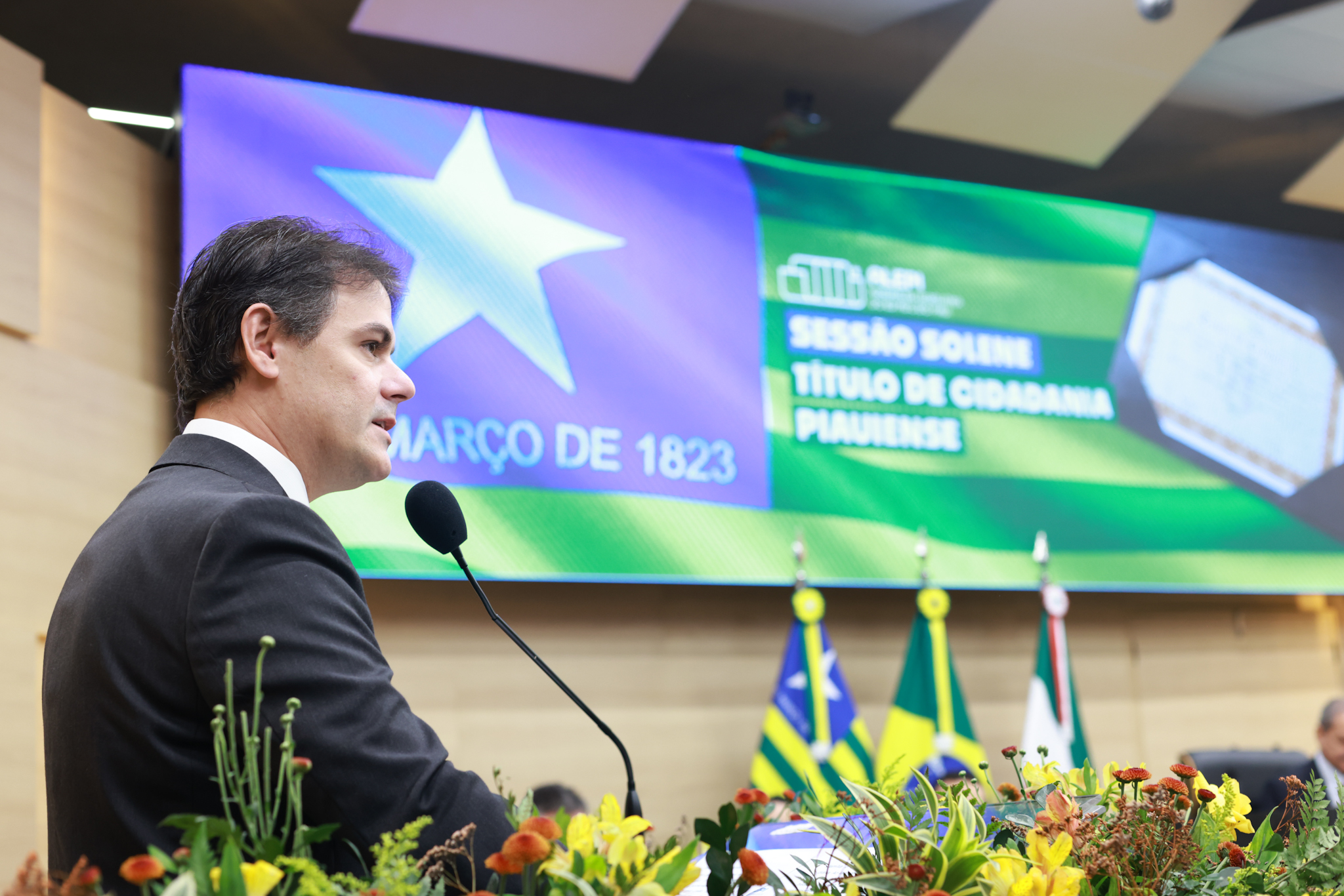 SESSÃO SOLENE TÍTULO DE CIDADANIA AO SR MARCO ANTÔNIO DE MELO LEÃO - FOTO REGIS FALCÃO ASCOM ALEPI (14).jpg