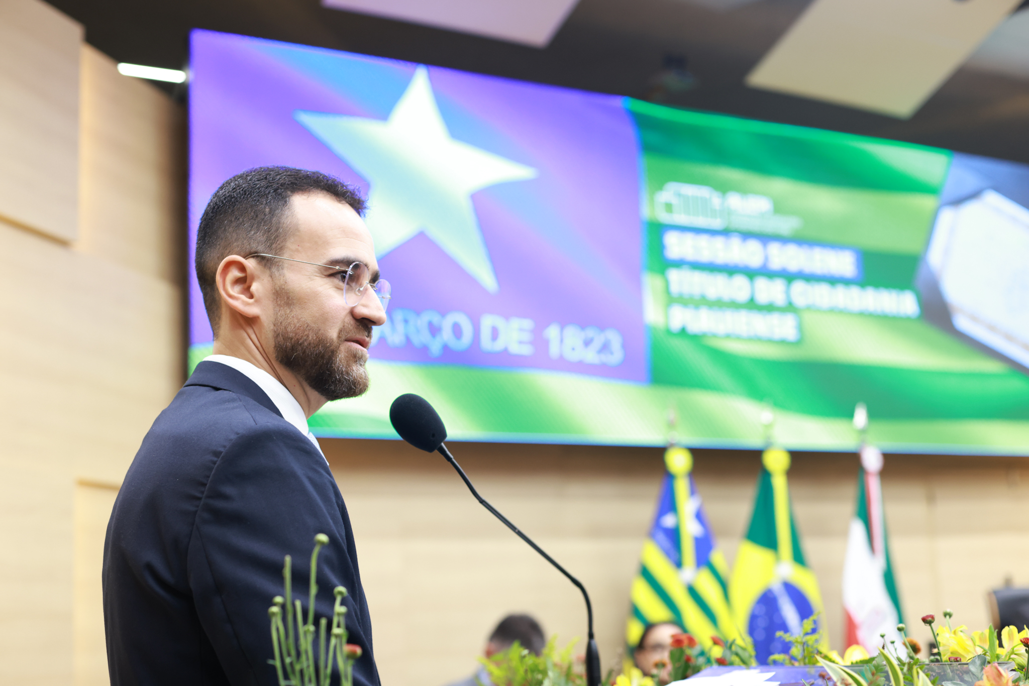 SESSÃO SOLENE TÍTULO DE CIDADANIA AO SR MARCO ANTÔNIO DE MELO LEÃO - FOTO REGIS FALCÃO ASCOM ALEPI (24).jpg